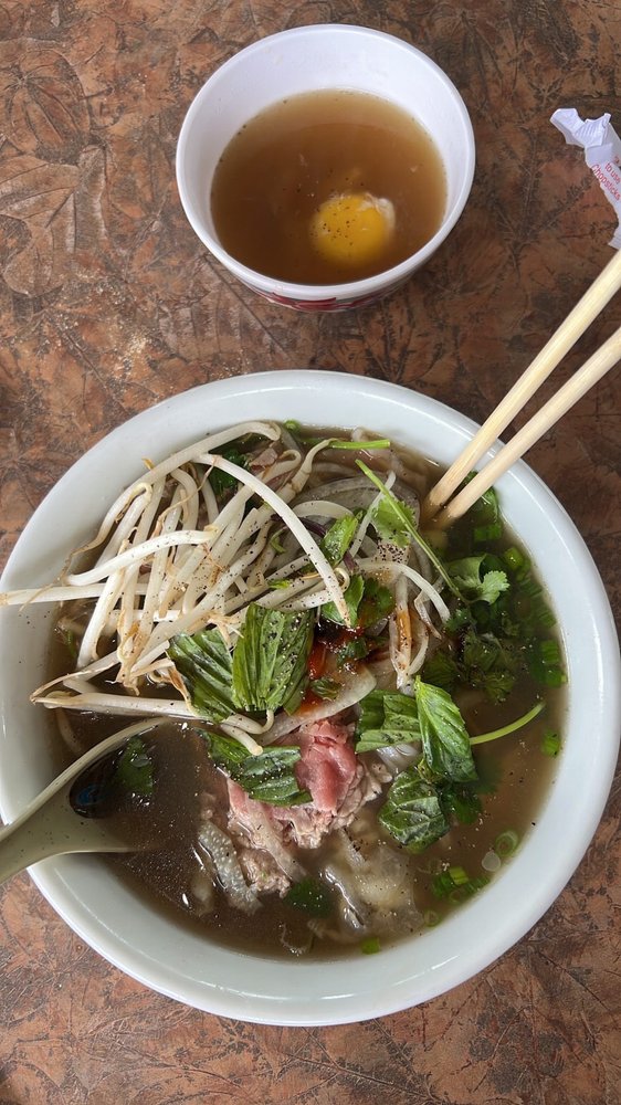 Pho Tai