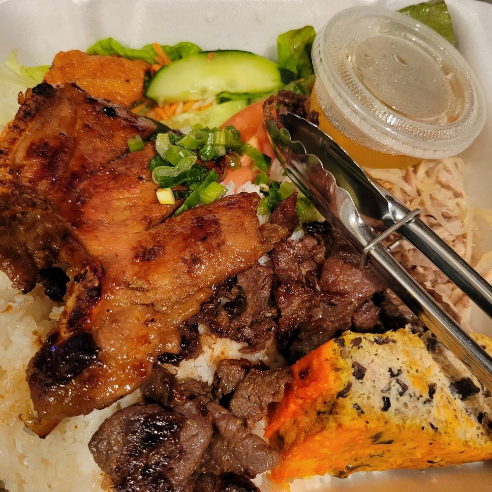 House Special Broken Rice Plates