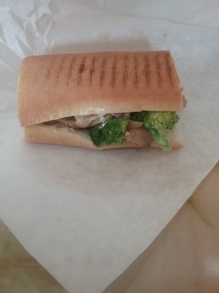 Broccoli and Mushroom Sandwich