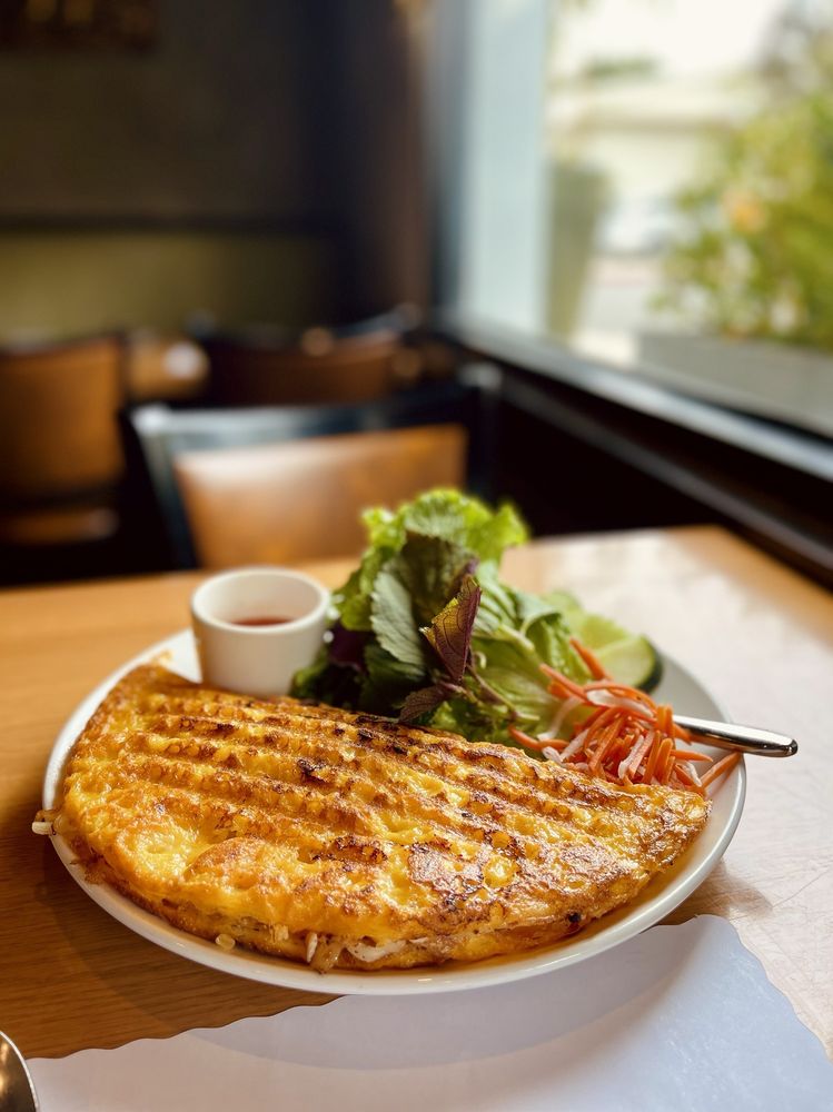 Vietnamese Crepe