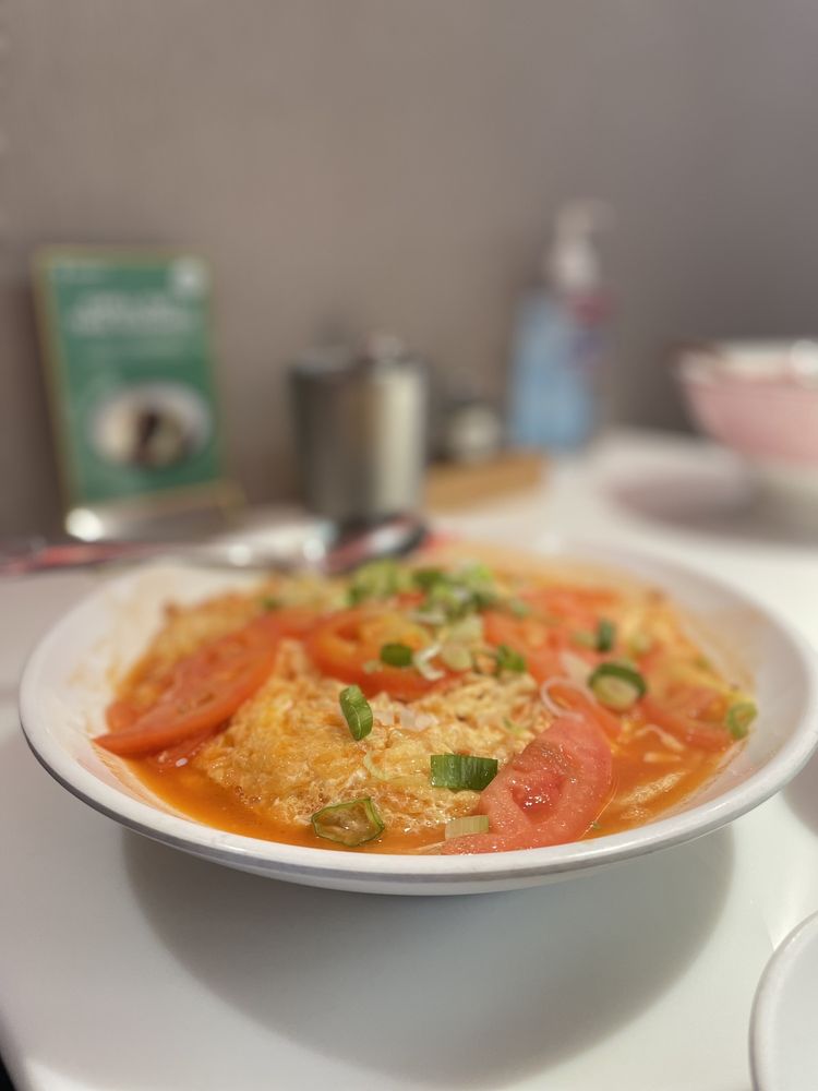 Egg with Tomato Over Knife Cut Noodles