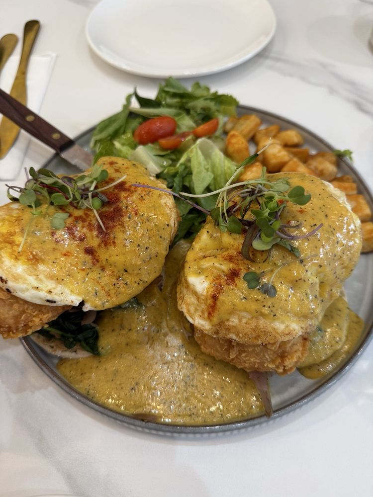 Benedicts Battered Fish