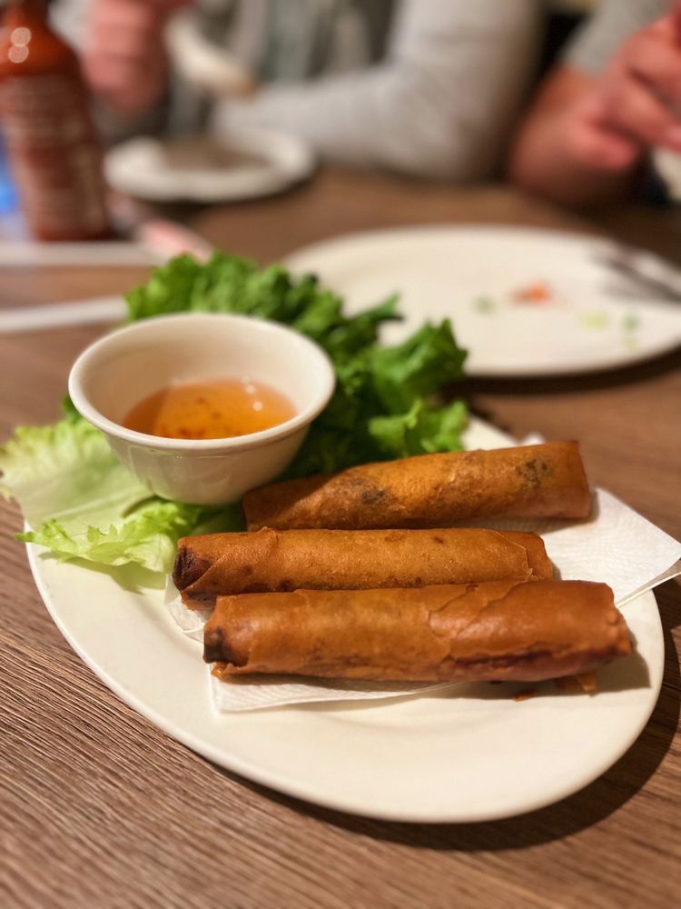 Egg Rolls / Chả Giò