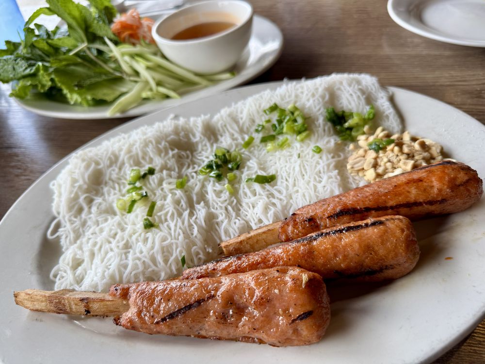 Shrimp Paste Rolls / Gỏi Cuốn Chạo Tôm