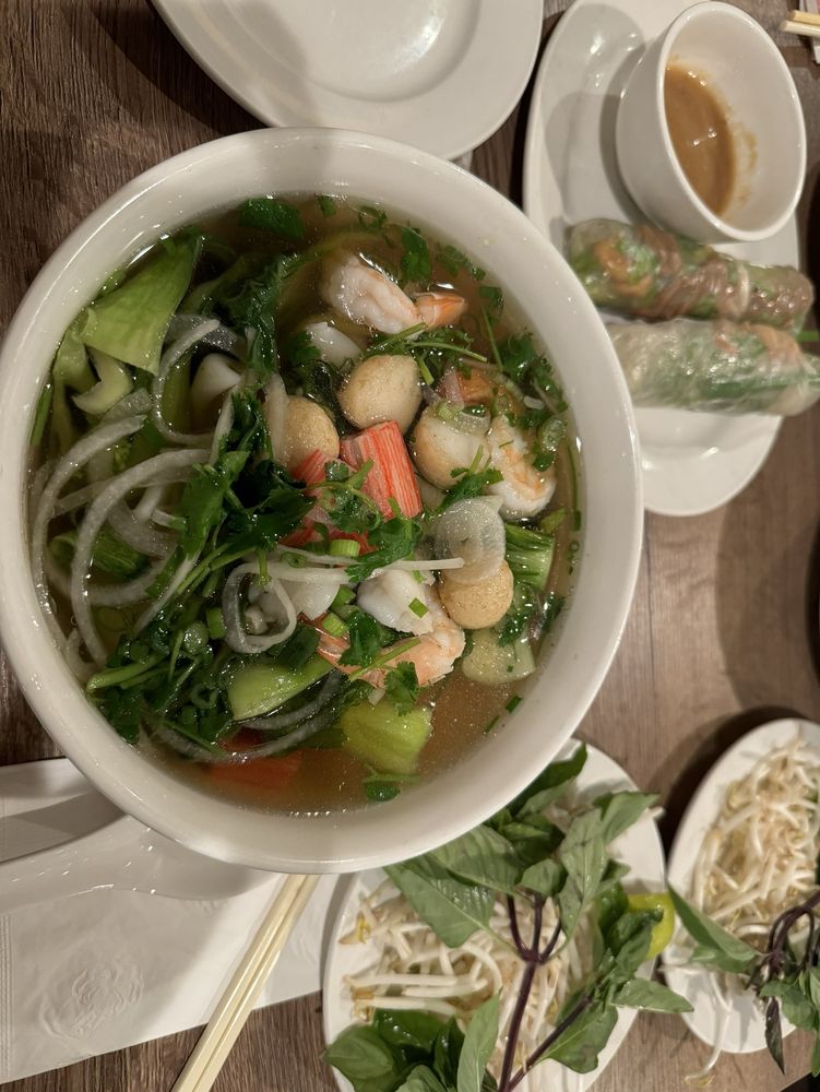Seafood / Phở Đồ Biển