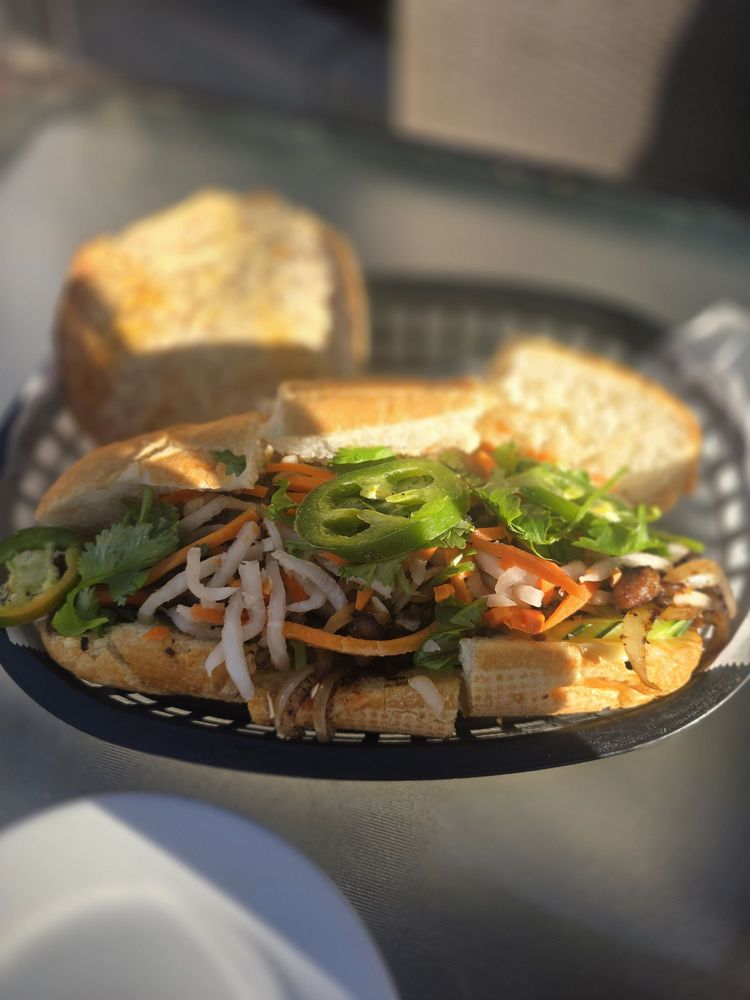 Banh Mi Salad