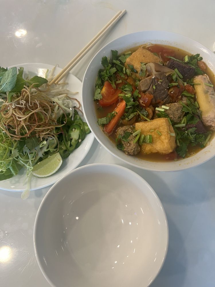 Bun Rieu