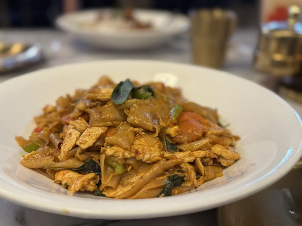 Drunken Noodle