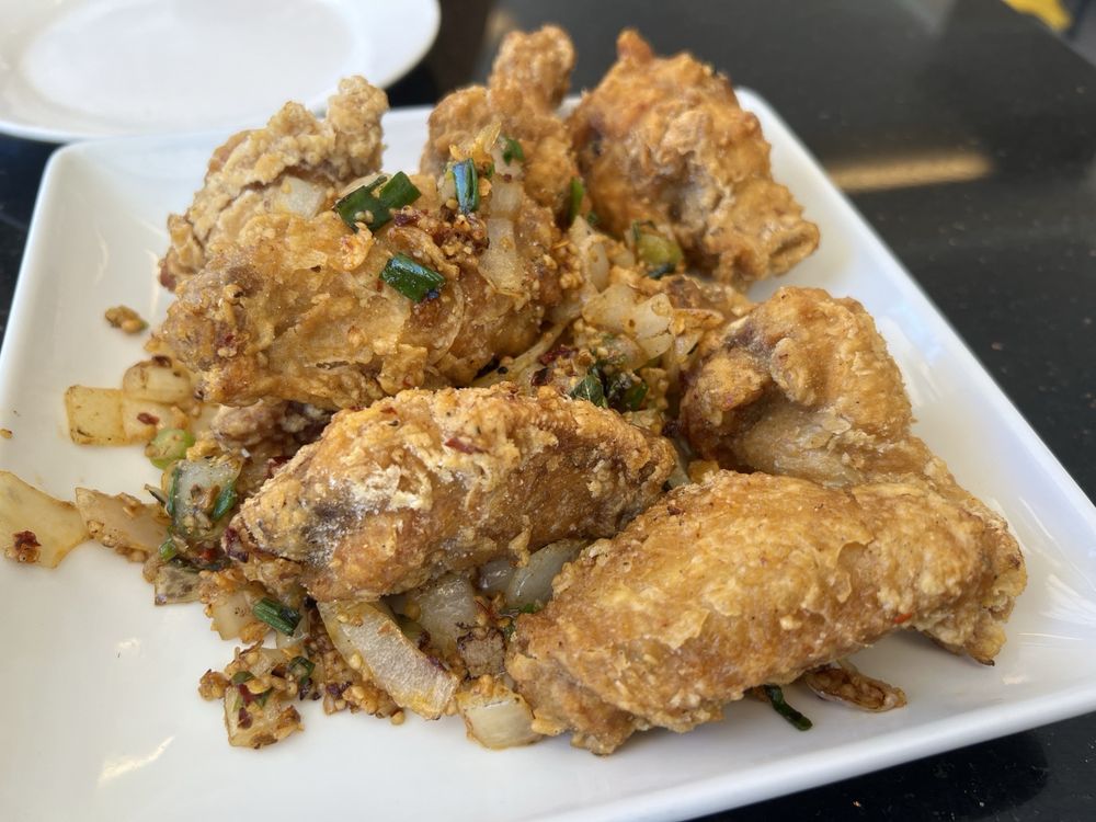 Salt and Pepper Chicken Wings