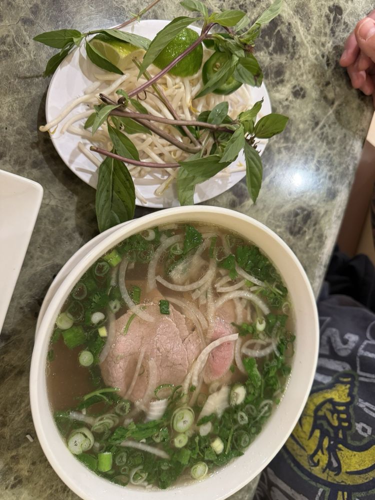 Pho Tai Chin