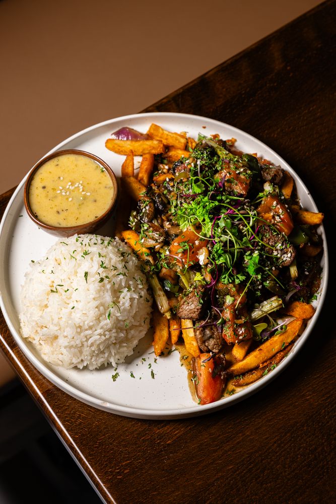 Lomo Saltado