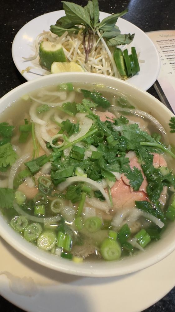 Pho Tai