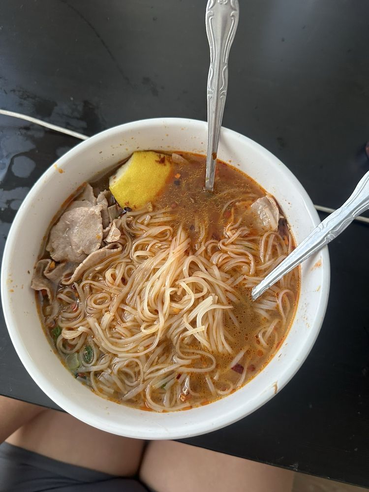 Pho Tai