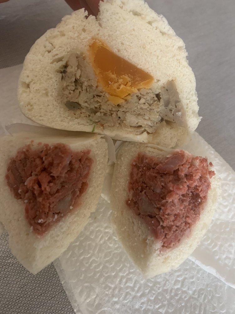 Chicken with Salted Duck Egg Bun