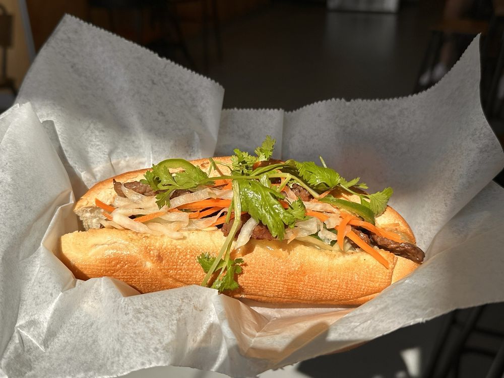 Banh Mi Bo Nuong
