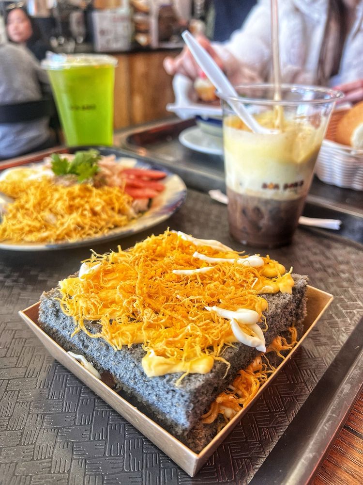 Vietnamese Salted Egg Sponge Cake