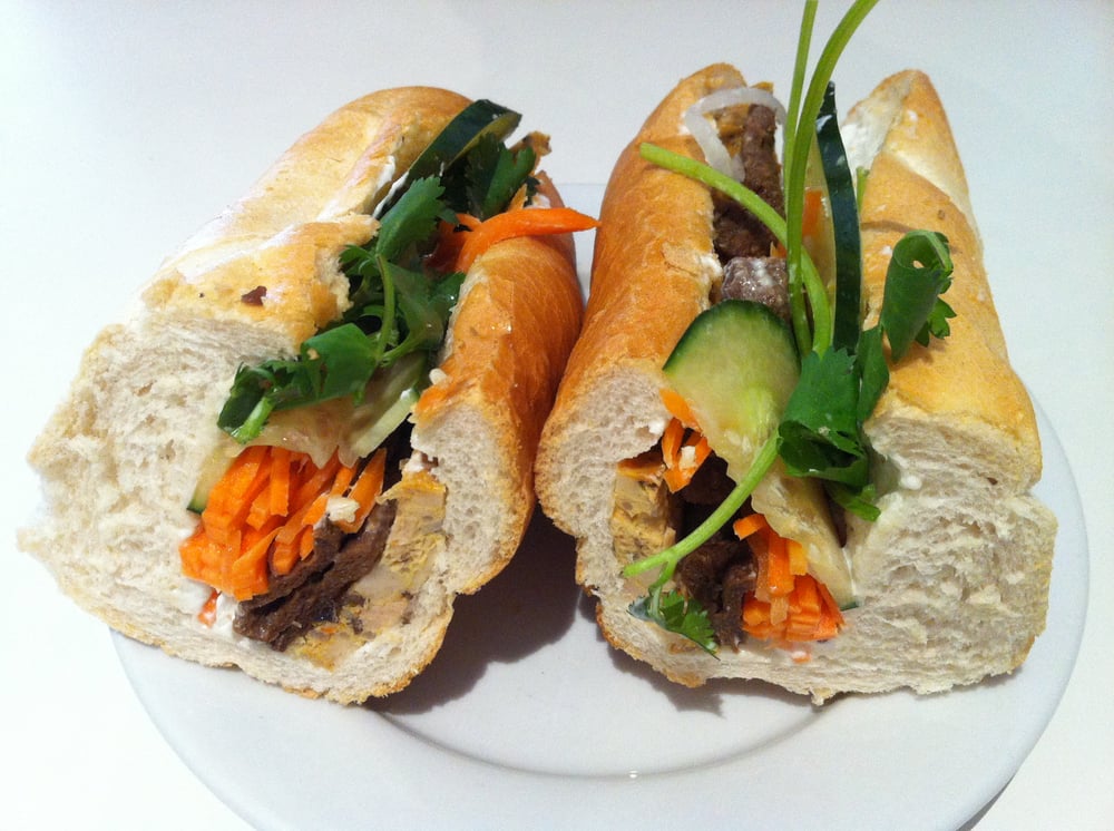 Vietnamese Vegan Sandwich / Bánh Mì