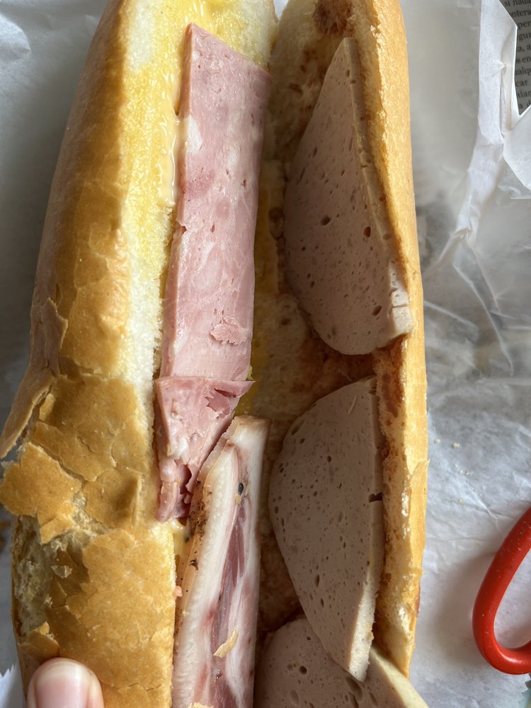 Combination Sandwich / Banh Mi Thit Nguoi