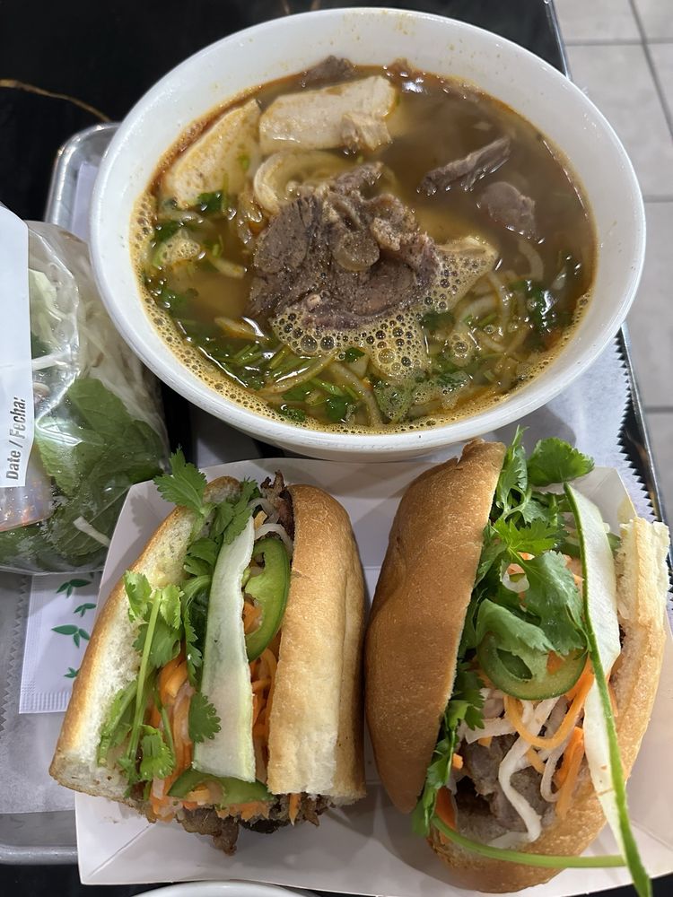 Bun Bo Hue