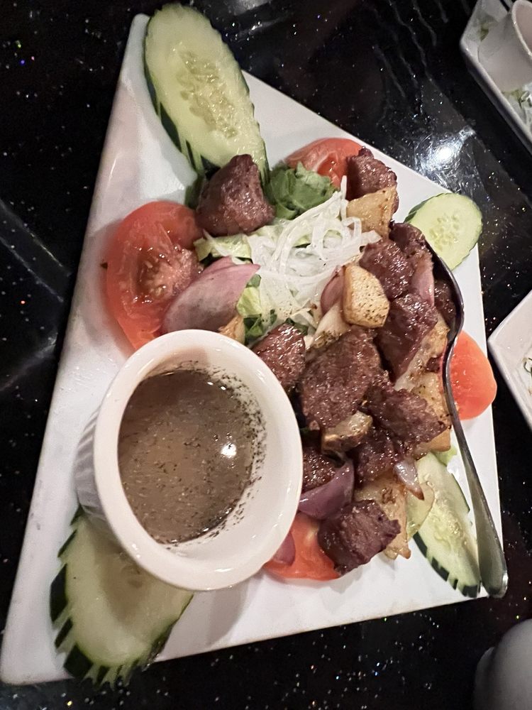 Bo Luc Lac - Shaky Beef.