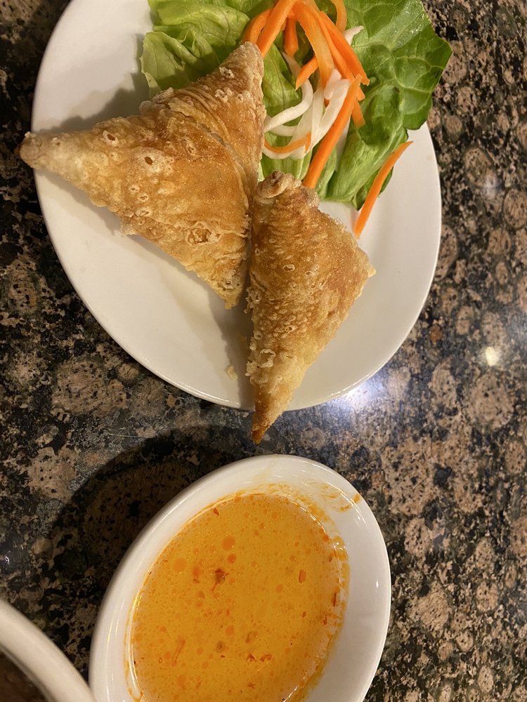 Crispy Shrimp Rolls / Chả Giò Tôm