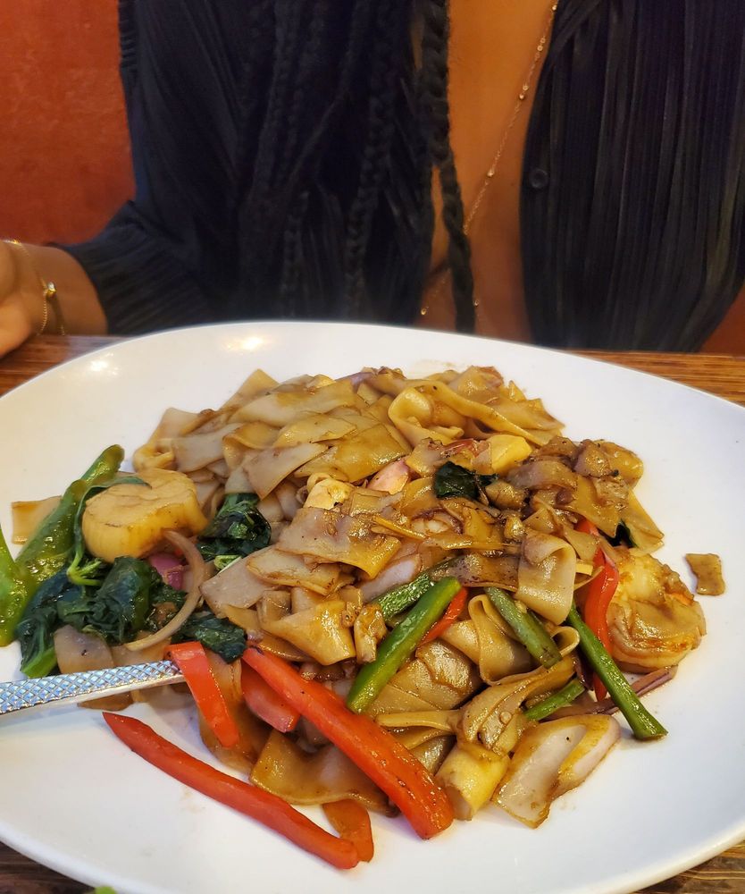 Drunken Noodles