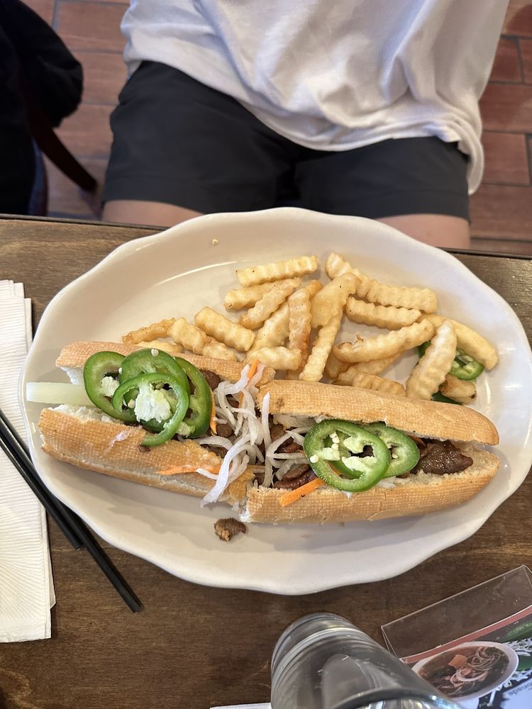 Bánh Mì Combo