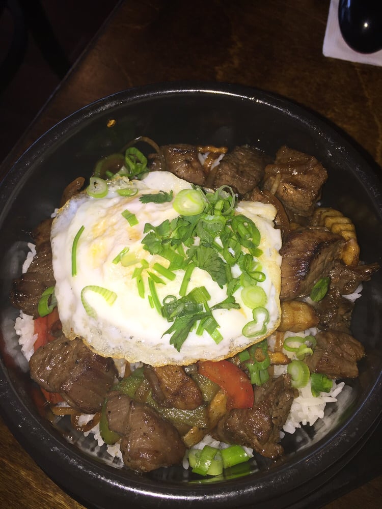 Chateau Steak In Sizzling Pot - Bò Lúc Lắc
