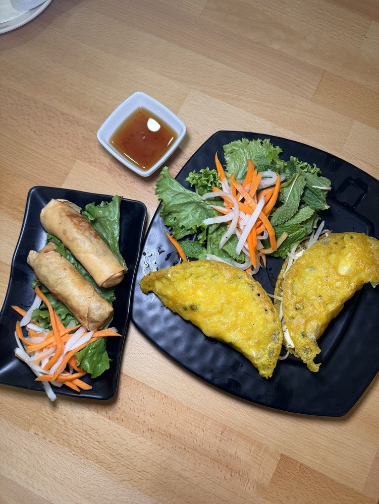 Crispy Crab Spring Rolls