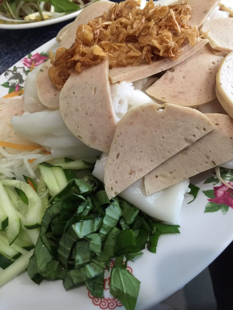 Traditional Flat Rice Noodle