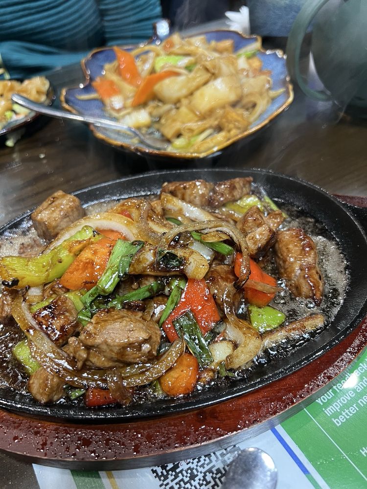 Sauted Dice Filet Mignon & Rice/ Bo Luc Lac