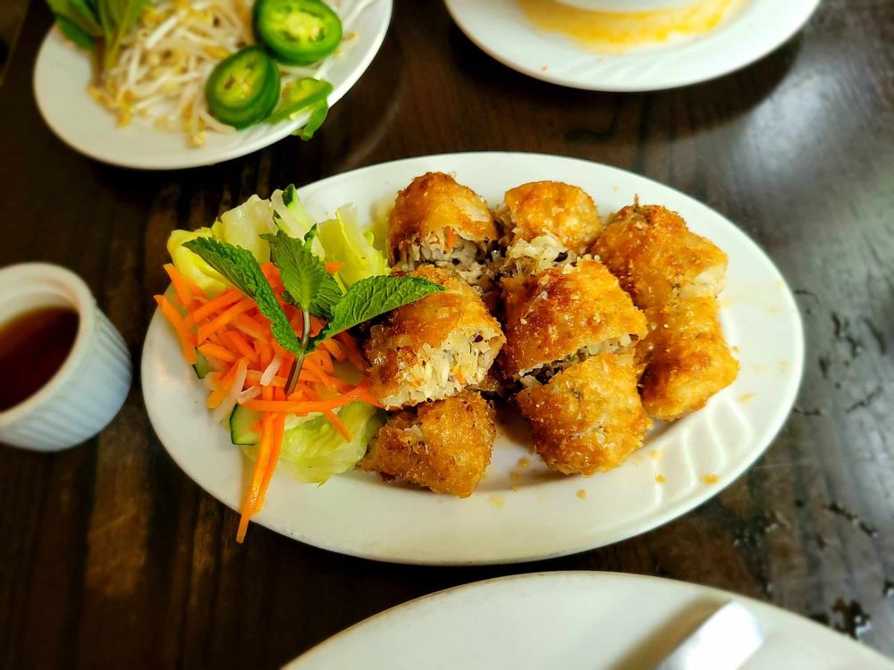 Crispy Veggie Spring Rolls Rolls