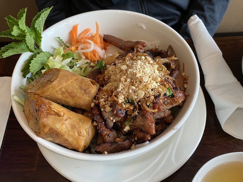 BBQ Chicken Broken Rice / Com Ga Nuong