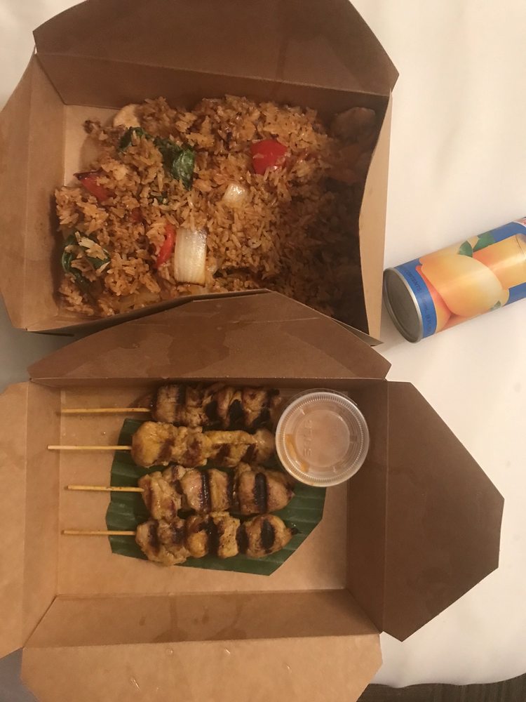 Spicy Basil Fried Rice