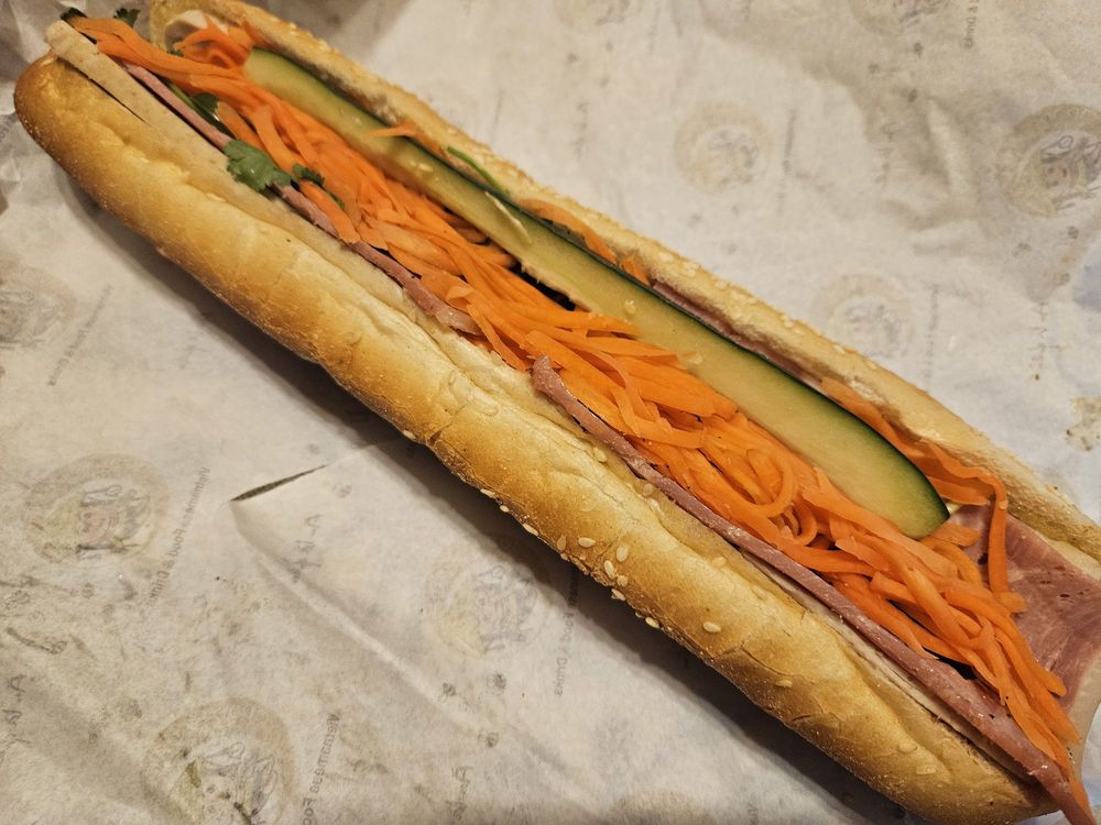 Banh Mi Dac Biet