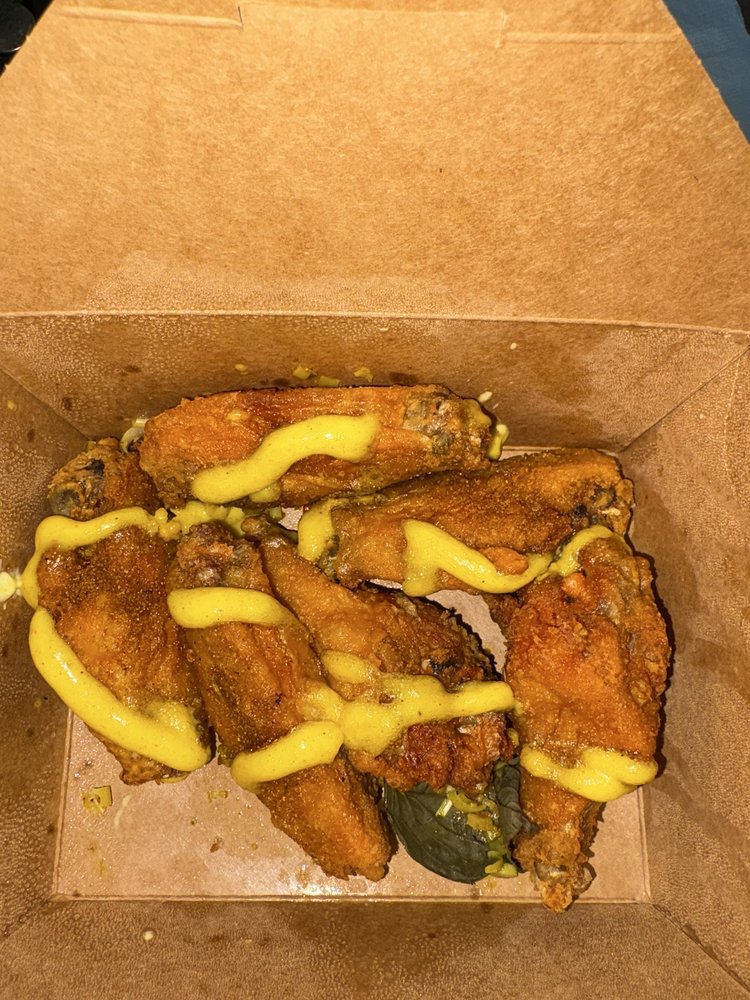 6 Spicy Curry Wings