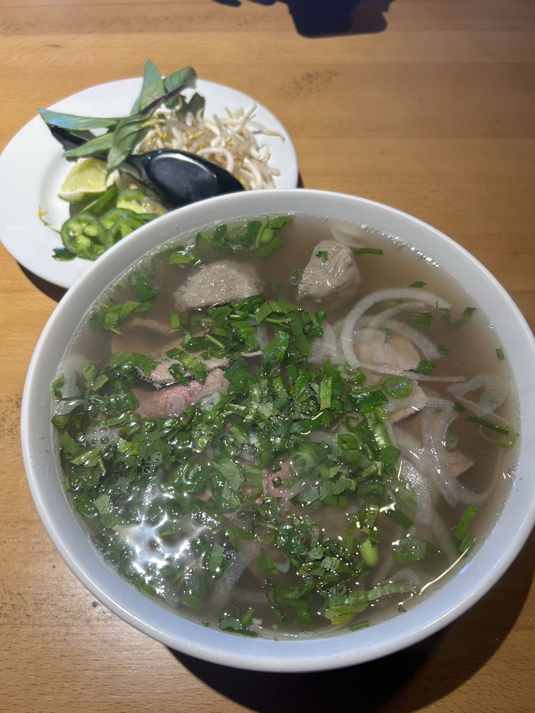 Pho Deluxe