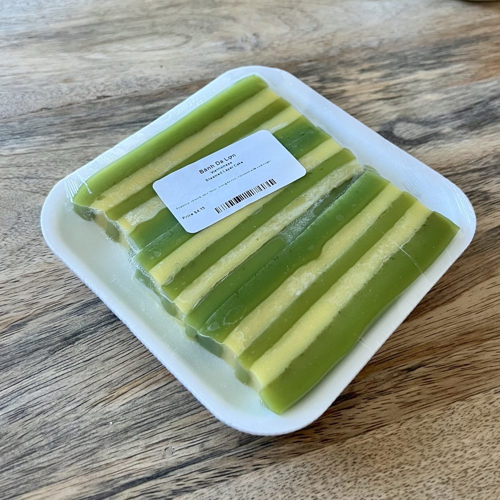 Pandan and Mung Bean Layered Cake - Bánh Da Lợn