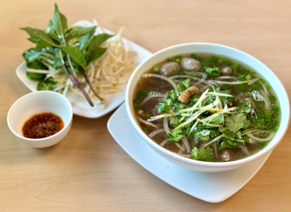 Phở Bò Nhân Sâm Hoa Kỳ