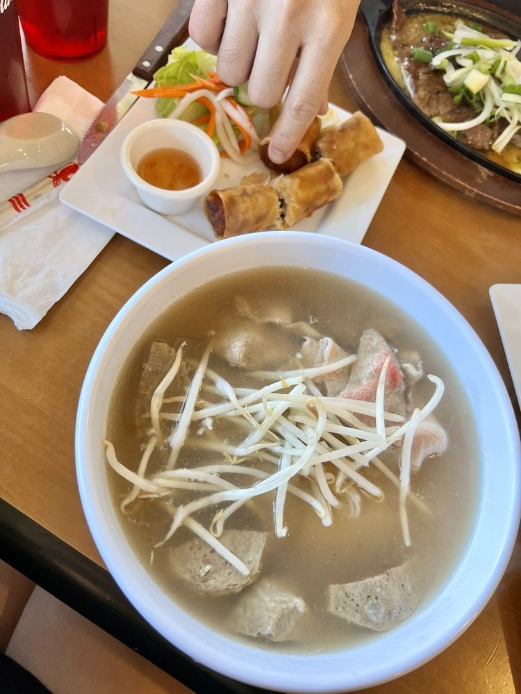 Beef Noodle Soup with Eye Round Steak