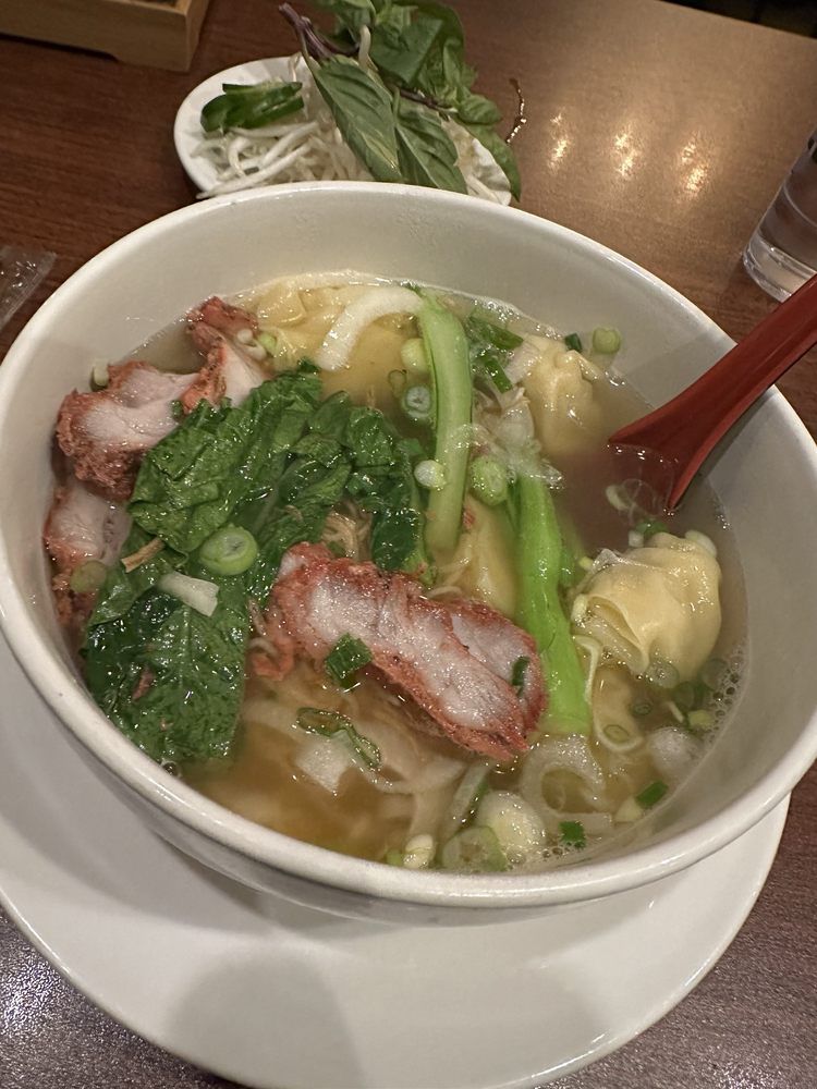 Roasted Pork Noodle Soup