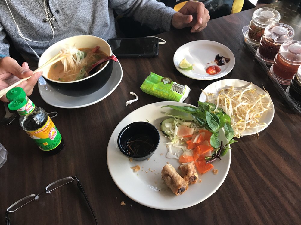 Stir Fried Seafood Noodles