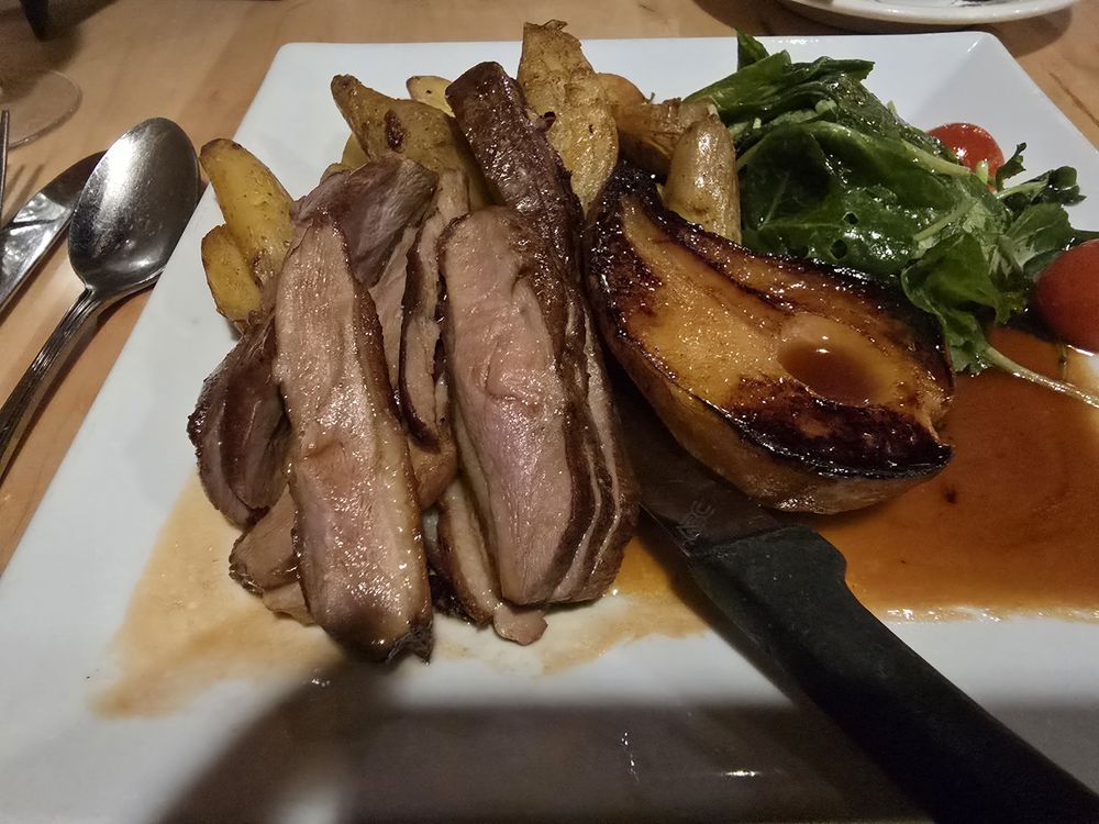 Magret De Canard Poele