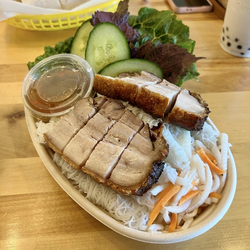 Banh Hoi Bowl