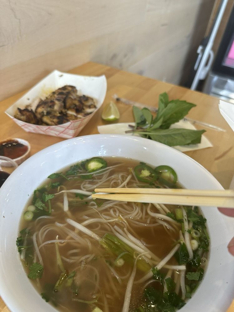 Grilled Chicken Pho