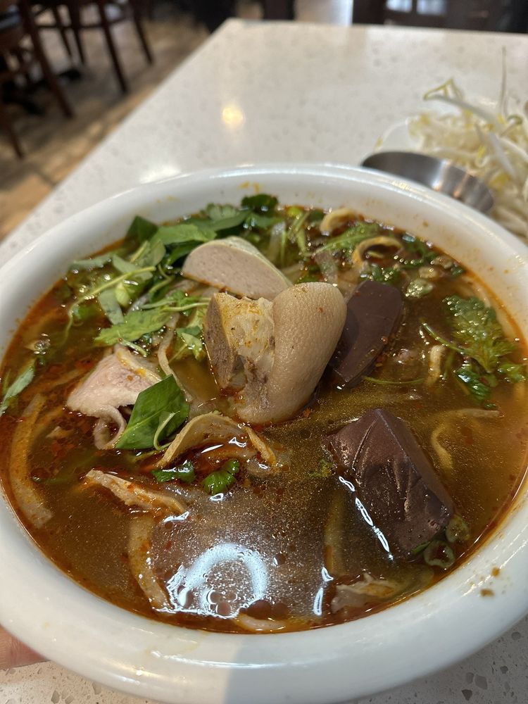 Bun Bo Hue