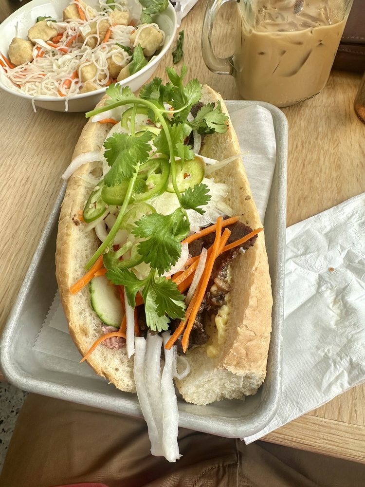 Beef Banh Mi