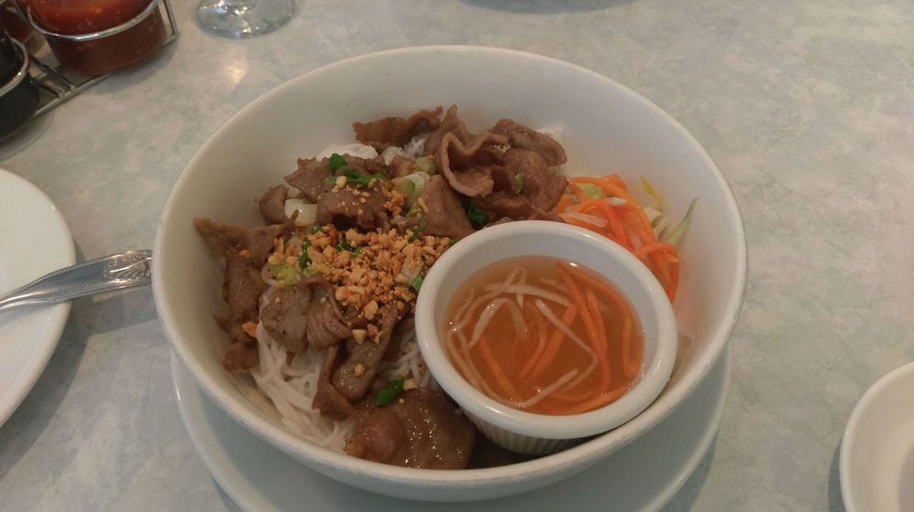 Chicken Vermicelli Bun