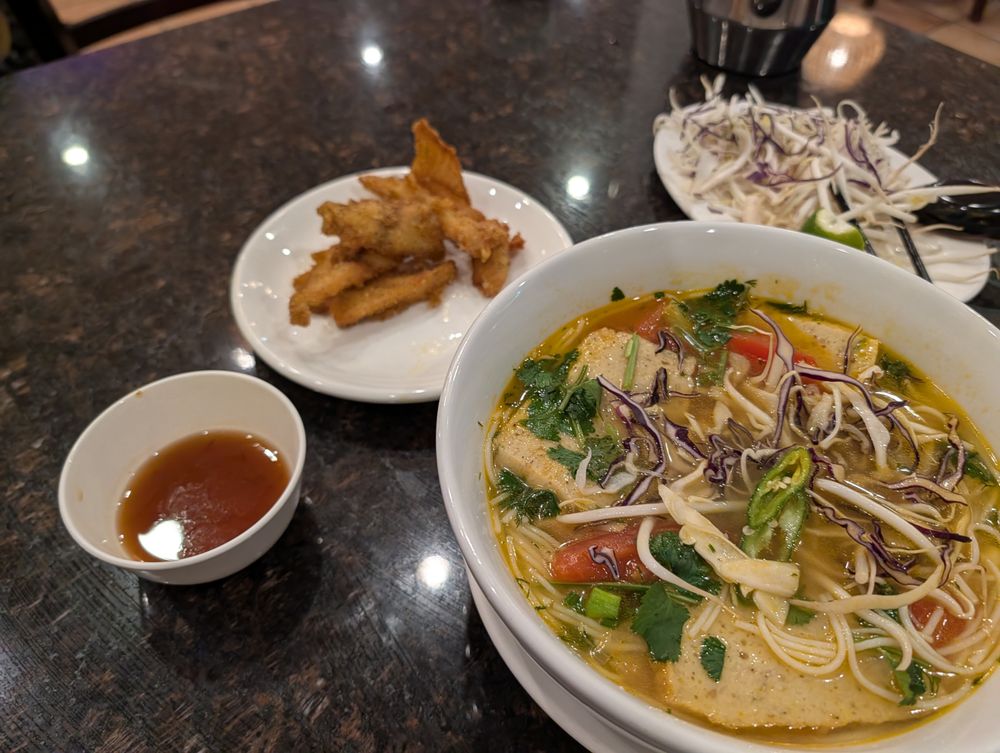 Bun Ca/fish Vermicelli Soup