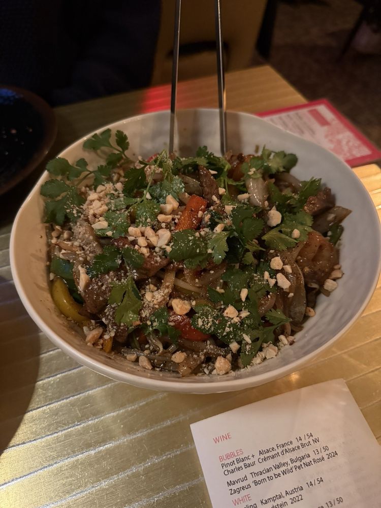 Black Pepper Shanghai Surf + Turf Noodles